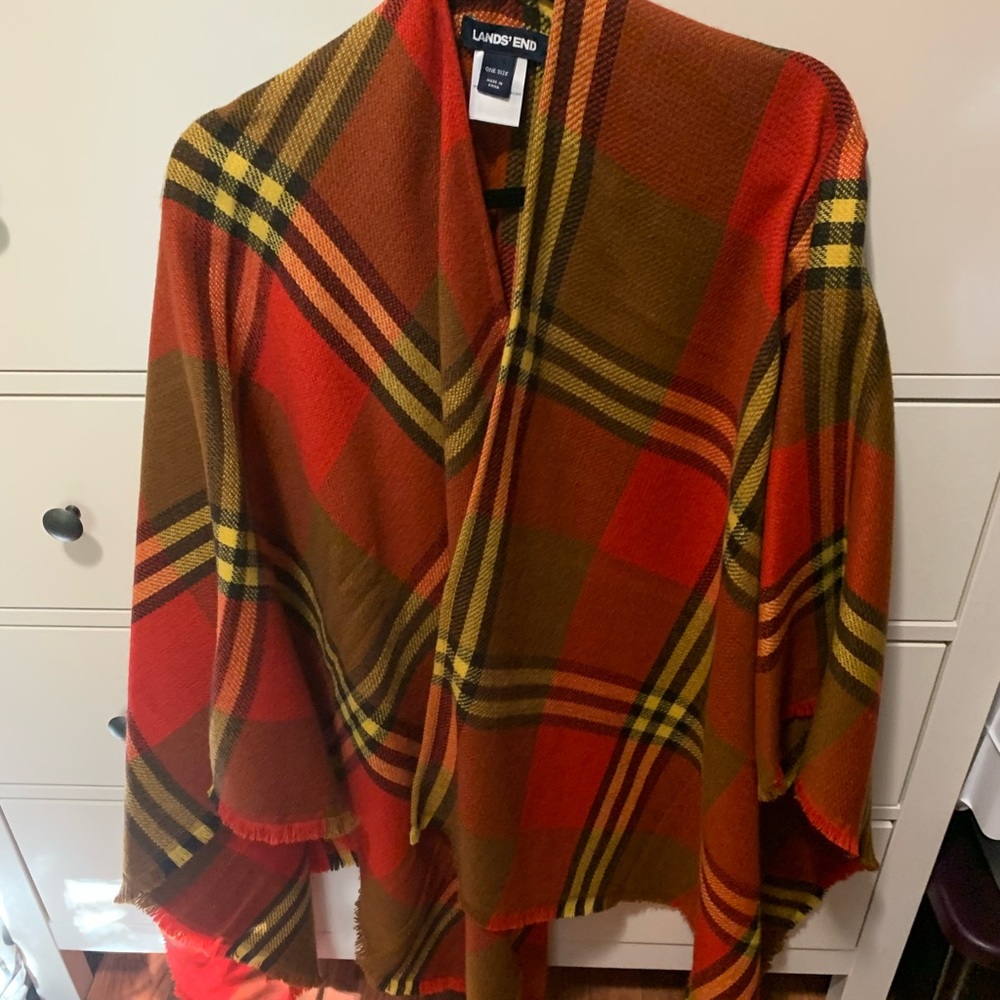 Lands End Poncho/Scarf/Shawl